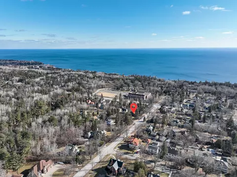View/Area - 3102 E 1st St, Duluth, MN 55812 photo 4 of 7