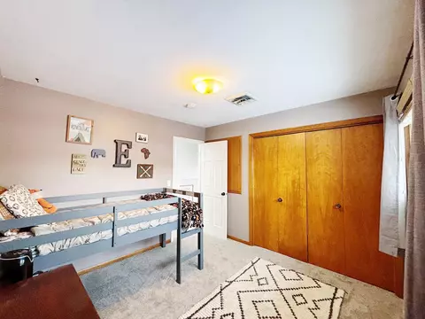 100 Circle Dr, Marshall, MN 56258 photo 12