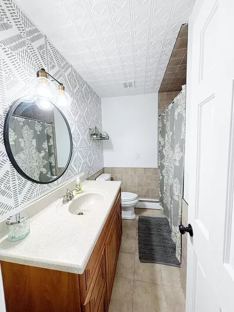 100 Circle Dr, Marshall, MN 56258 photo 8