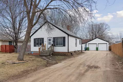 5528 Humboldt Ave N, Brooklyn Center, MN 55430