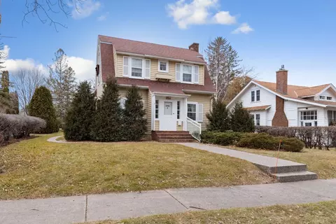 526 Tatepaha Blvd, Faribault, MN 55021 photo 3