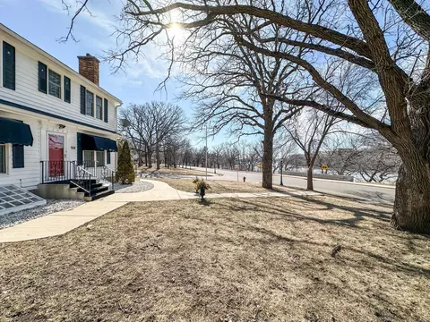 Other - 928 Riverside Dr SE, Saint Cloud, MN 56304 photo 1 of 6