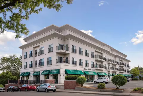 3000 Raleigh Ave #204, Saint Louis Park, MN 55416