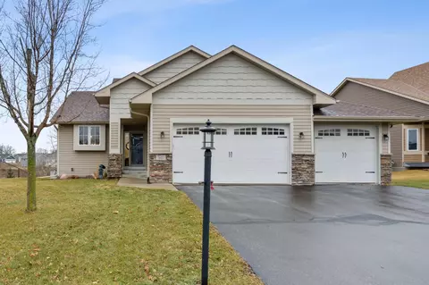 845 Bur Oak Ln, Watertown, MN 55388