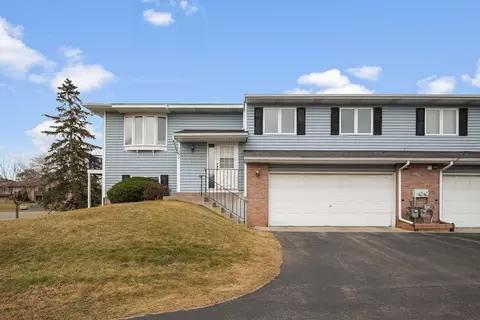 5320 Upper 147th St W, Apple Valley, MN 55124