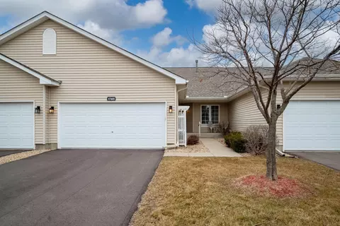 17405 Deerfield Dr SE, Prior Lake, MN 55372