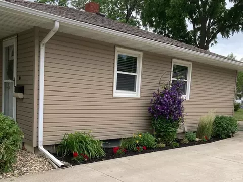 Exterior - 803 Brian St, Marshall, MN 56258 photo 11 of 11