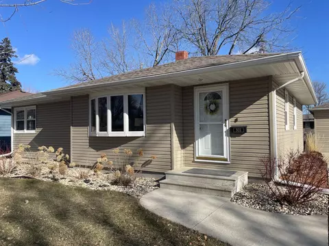Exterior - 803 Brian St, Marshall, MN 56258 photo 2 of 11