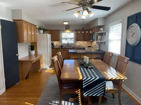 Dining - 803 Brian St, Marshall, MN 56258 photo 3 of 6