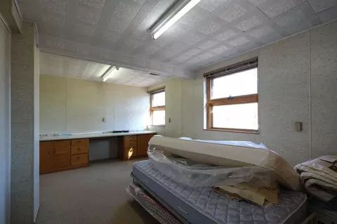 Bedroom - 400 9th St SE, Waseca, MN 56093 photo 4 of 4