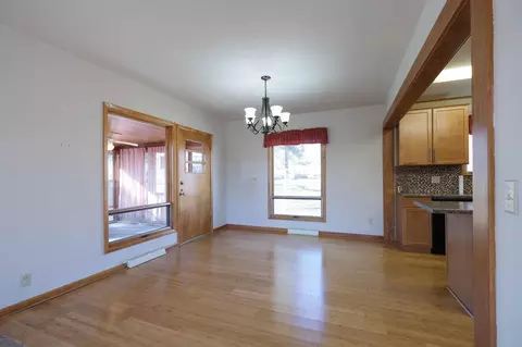 Living - 400 9th St SE, Waseca, MN 56093 photo 1 of 2