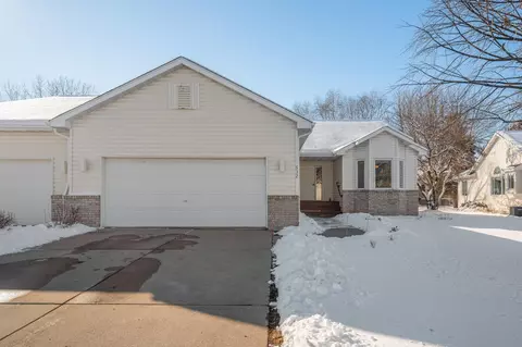 632 Obrien Pkwy, Belle Plaine, MN 56011
