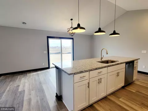 1007 Cook St, Saint Peter, MN 56082 photo 5
