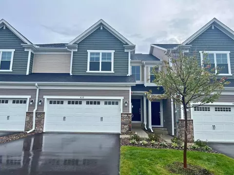 439 Murray Hill Way, Waconia, MN 55387