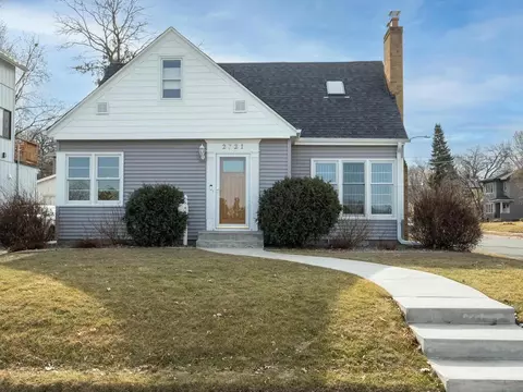 2721 Glenwood Ave, Minneapolis, MN 55405