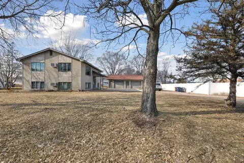 12110 Ramsey St, Becker, MN 55308