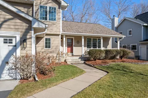1620 Keller Lake Dr, Burnsville, MN 55306