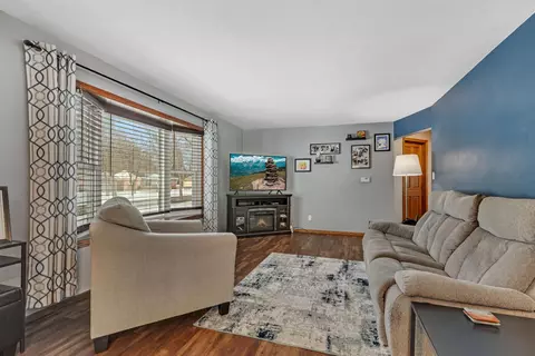 816 8th Ave SE, Saint Cloud, MN 56304 photo 3