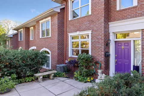 366 Ramsey St, Saint Paul, MN 55102