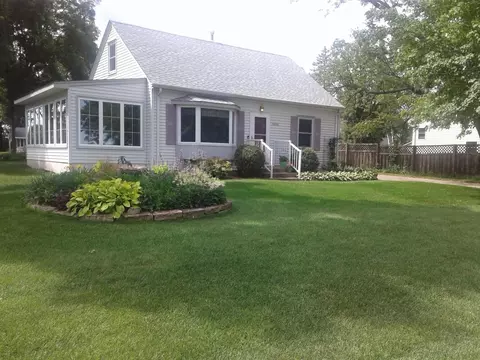 18366 Boston St NW, Elk River, MN 55330