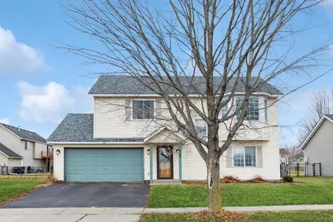 612 14th St, Farmington, MN 55024