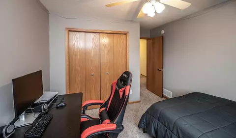 Bedroom - 2409 Birch St W, Rosemount, MN 55068 photo 3 of 8