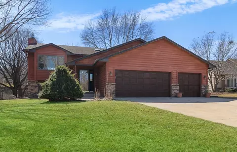 10398 163rd St W, Lakeville, MN 55044