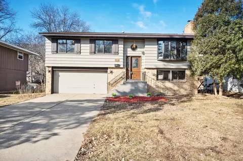 3237 Adair Ave N, Crystal, MN 55422