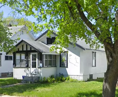 328 7th Ave S, South Saint Paul, MN 55075