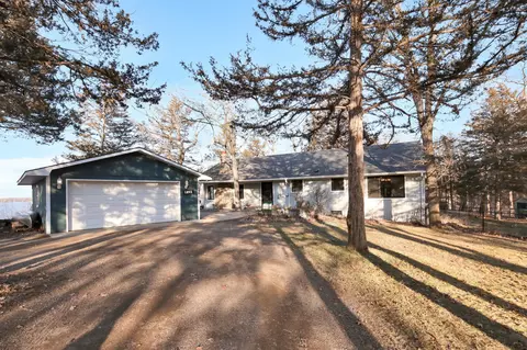 10494 55th St, Clear Lake, MN 55319