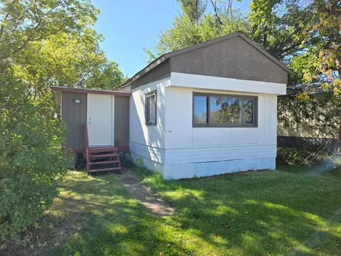 108 E Lincoln Ave, Strathcona, MN 56759