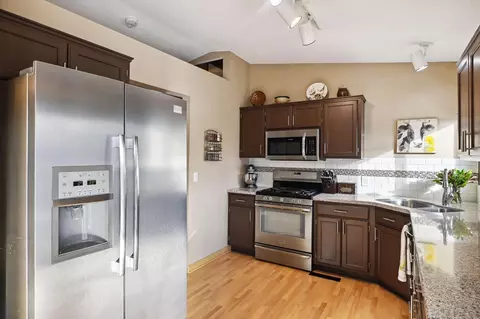 Kitchen - 6511 109th Pl N, Champlin, MN 55316 photo 3 of 3