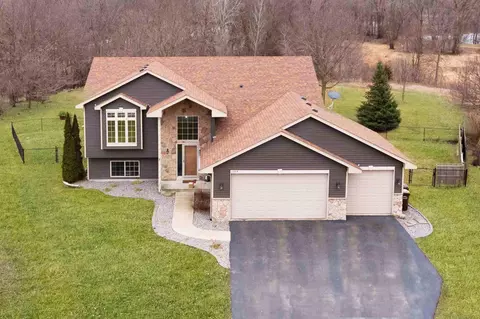 1388 Angel Ave, Watertown, MN 55388