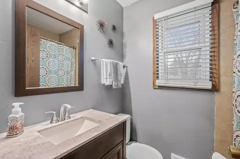 484 Geranium Ave E, Saint Paul, MN 55130 photo 10