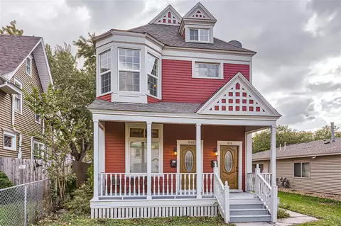 808 Iglehart Ave, Saint Paul, MN 55104