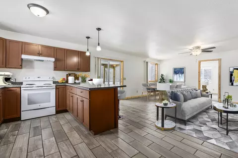10288 Town Hall St, Brainerd, MN 56401