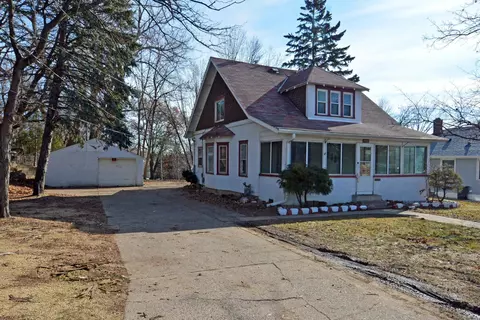 400 White Bear Ave, Saint Paul, MN 55106