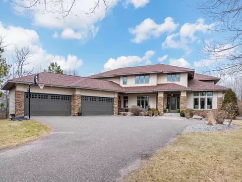 7151 Shadyview Ln N, Maple Grove, MN 55311