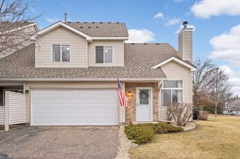 7797 Hemingway Ave S, Cottage Grove, MN 55016