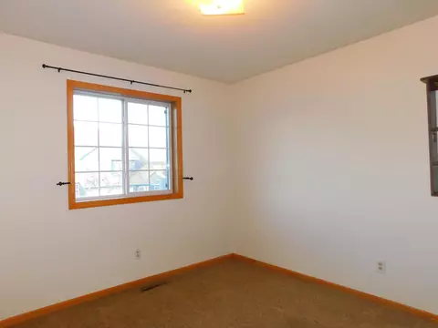 2113 Willow Cir, Centerville, MN 55038 photo 13