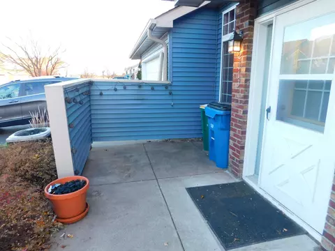 2113 Willow Cir, Centerville, MN 55038 photo 3