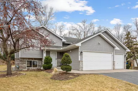 13815 57th Ave N, Plymouth, MN 55446