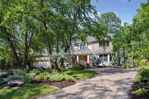 6204 Fox Meadow Ln, Edina, MN 55436