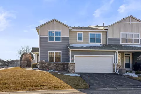 1650 White Pine Way #E, Carver, MN 55315