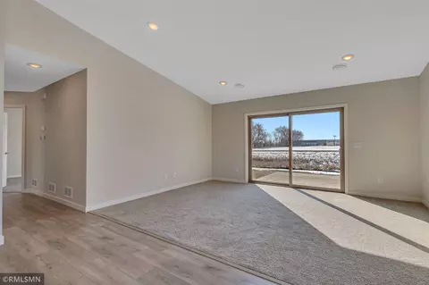 1702 Maple Leaf Ln, Litchfield, MN 55355 photo 12