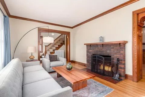 210 4th Ave N, Bayport, MN 55003