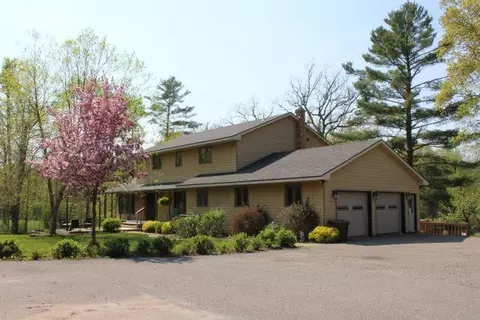 703 Minnesota Ave S, Aitkin, MN 56431
