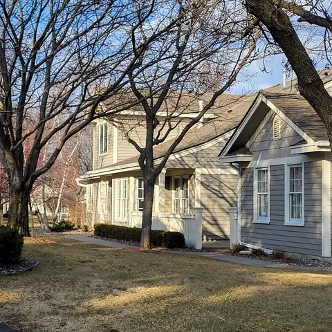 3452 Ivy Ct, Eagan, MN 55123