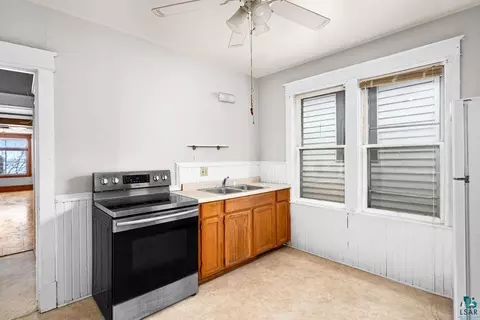 Kitchen - 203 E 6th St, Duluth, MN 55805 photo 1 of 3