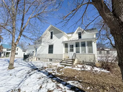 420 Louisiana Ave, Adrian, MN 56110